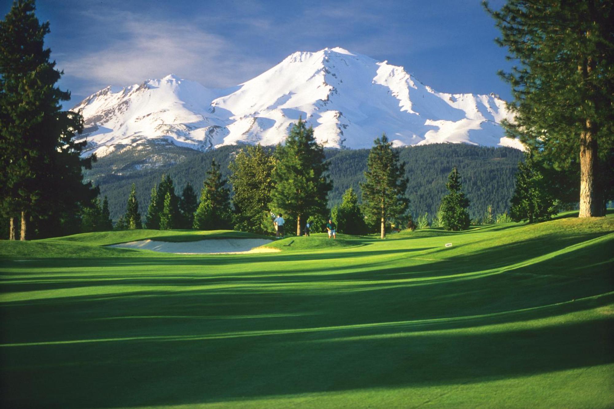 Mount Shasta Resort Luaran gambar